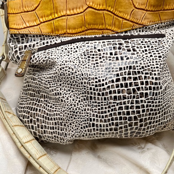 Joanel faux alligator crossbody - Picture 2 of 7